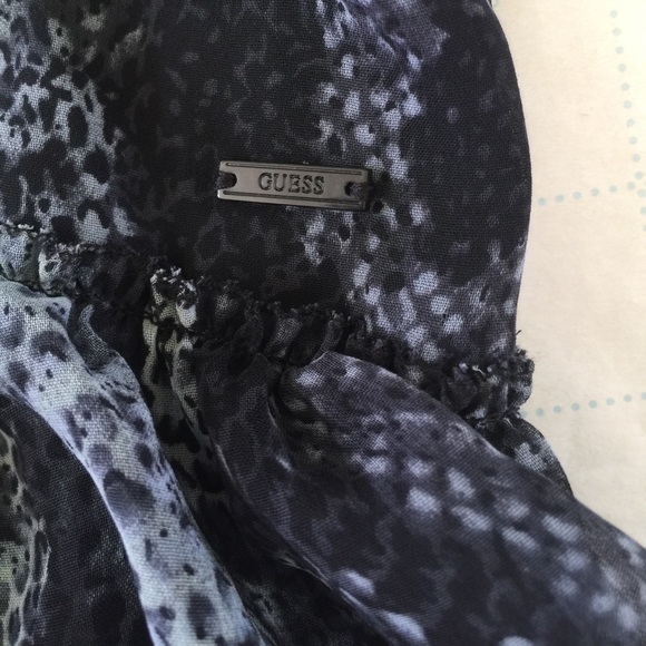 COPY - GUESS SKIRT - Picture 5 of 5